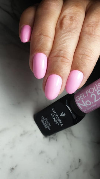 251 Dazzle Pink Gel polish 8ml VICTORIA VYNN