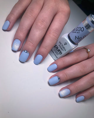 030 Polar Sky — Gel polish Pure Creamy 8ml VICTORIA VYNN