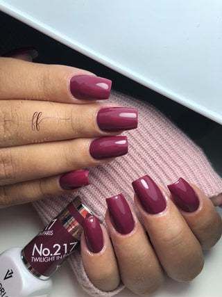 217 Twilight in Paris — Gel polish Pure Creamy 8ml VICTORIA VYNN