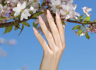 PEACHY PINK — Mega Base (Rubber Base coat) 8 ml VICTORIA VYNN