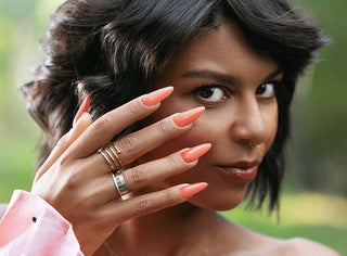 343 Who Cares - Gel polish 8ml VICTORIA VYNN