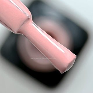 194 Sheer Fantazy Gel polish 8ml VICTORIA VYNN
