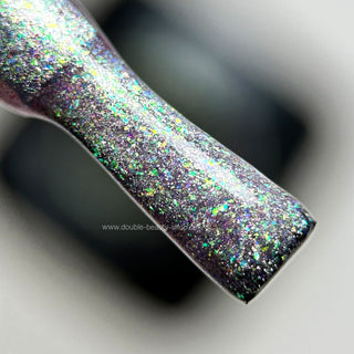355 Cat Eye Glow Star - CAT EYE Gel polish 8ml VICTORIA VYNN