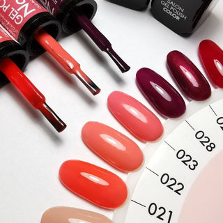 023 Forever Love Gel polish 8ml VICTORIA VYNN