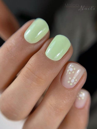 248 Sweet Pea Gel polish 8ml VICTORIA VYNN