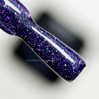 325 Techno Violet - Gel polish 8ml VICTORIA VYNN