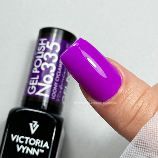 335 Loony Cyclamen - Gel polish 8ml VICTORIA VYNN