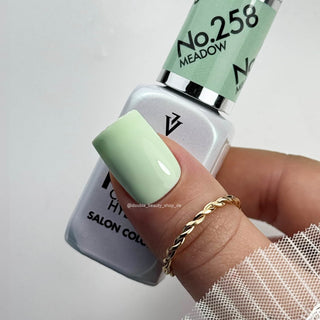 258 Meadow — Gel polish Pure Creamy 8ml VICTORIA VYNN